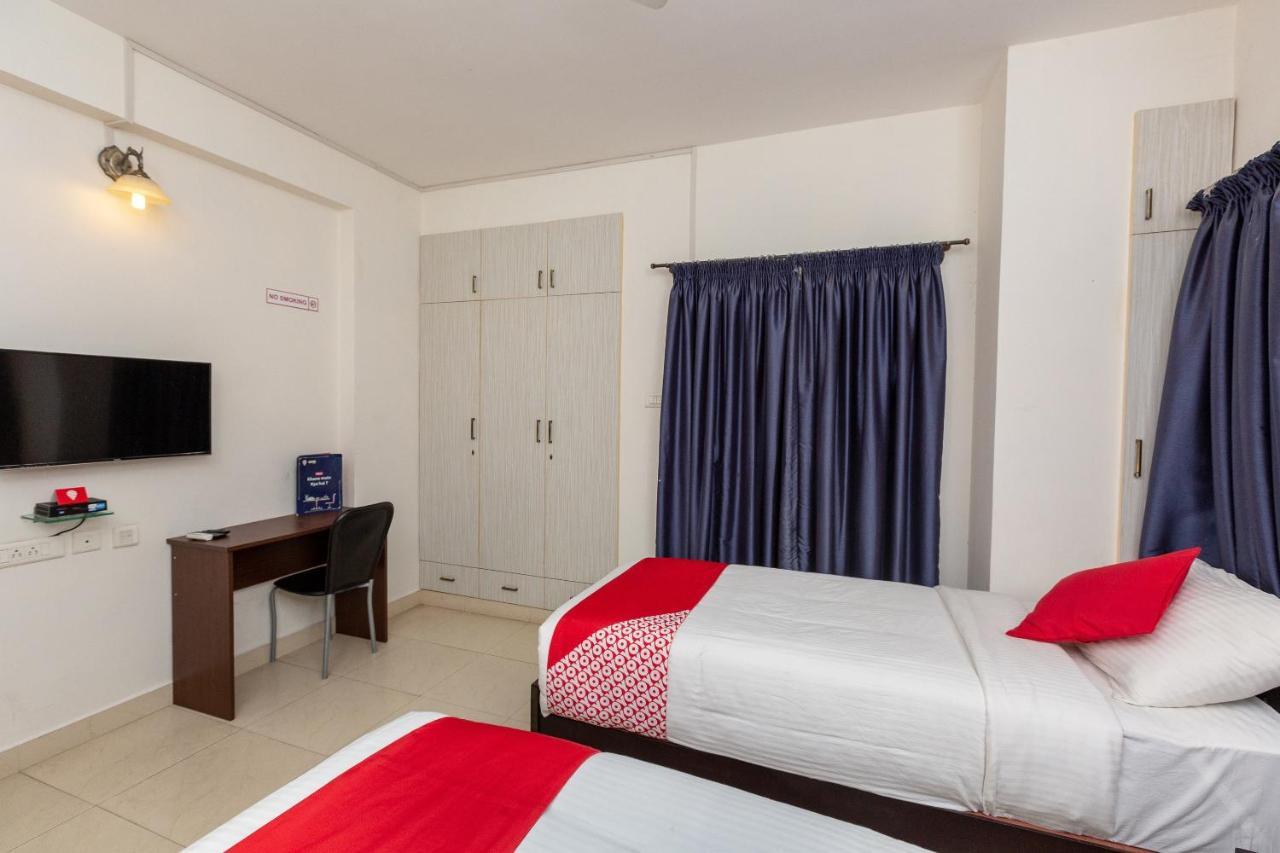 Oyo 23202 Cute Orange Service Hotel
